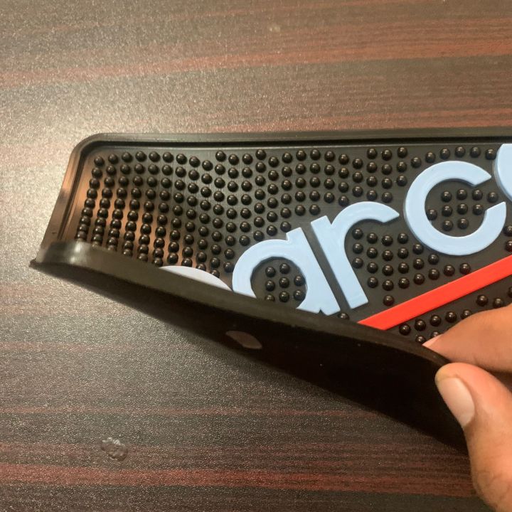 Sports%20Anti-Skid%20Nonslip%20Dashboard%20Mats%20Interioir%20Accssories%20High%20Quality%20Eparco%20-%20Image%205