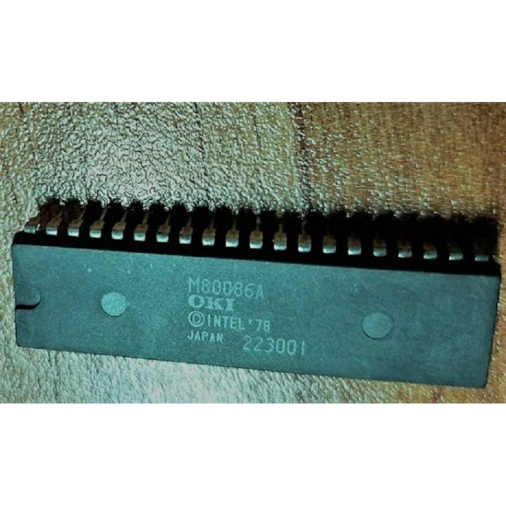 P8086-2 Intel 8086 VINTAGE IC 40 Pins Microprocessor P8086