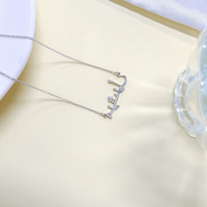 Customize%20Name%20Locket,%20Urdu%20Name%20Locket,%20Name%20Necklace,%20Jewellery%20for%20Girls,%20Name%20Chain,%20Name%20Locket%20for%20girls%20(No%20Tarnish,%20Won't%20turn%20black)%20-%20Image%203