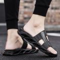 Slippers men 2020 summer new trend boys non-slip deodorant soft bottom sandals and slippers flip-flo2020. 