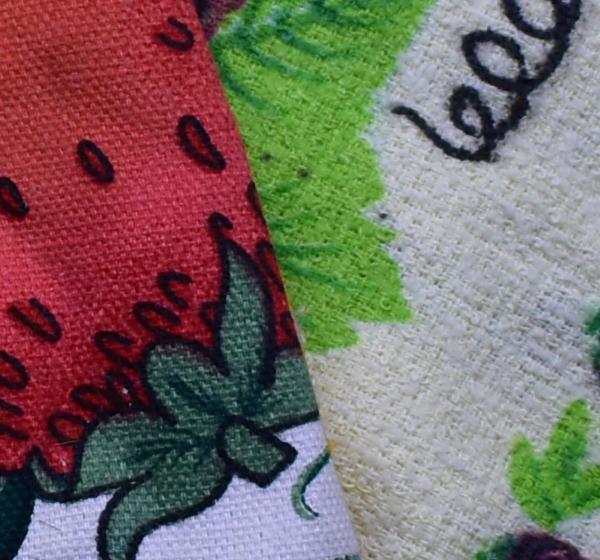 Kitchen%20Towel,%20Oven%20Mitt%20and%20Pot%20Holder%20Set%20-%20Image%205