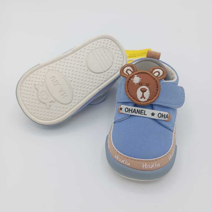 Cute%20Teddy%20Bear%20Baby%20First%20Walker%20Shoes%20%7C%20Blue%20Canvas%20Soft%20Sole%20Infant%20Sneakers%20with%20Velcro%20Strap%20&%20Anti-Slip%20-%20Image%202