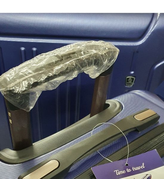 Carlton%20ABS%20Trolley%20suitcase%20With%20Best%20Price%20ABS%20Hard%20Case%20Fiber%204%20Wheels%20luggage%20body%20size%2020"%20Inch%20Small%20%20and%20lock%20supported%20-%20Image%206