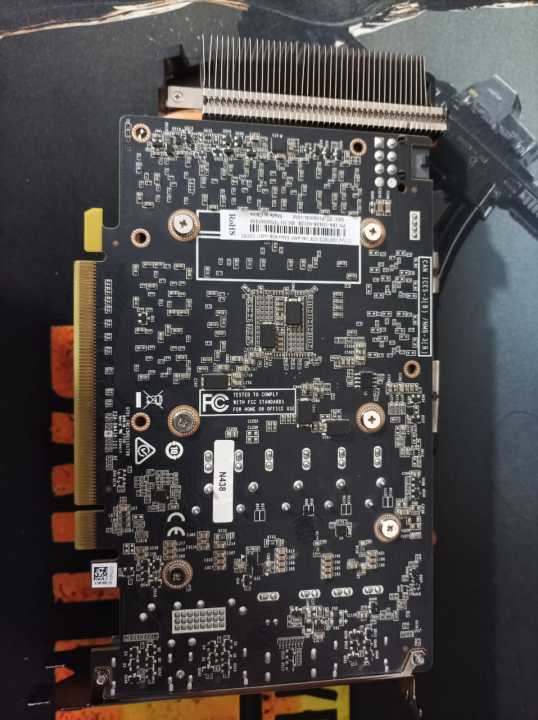 Zotac%20Gtx%201060%206GB%20GDDR%204%20192bit%20-%20Image%204