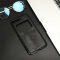 Suitable for Motorola Moto Razr 2022 phone case Luxury crocodile patterned rear case Suitable for Moto Razr 2022 phone case. 