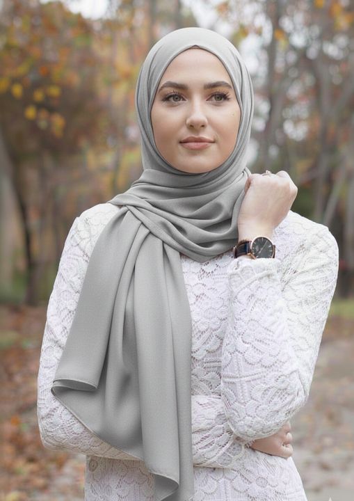 BIN-B%20Luxury%20Chiffon%20Georgette%20High-quality%20fabric,%20Lightweight%20feel%20and%20effortless%20drape%20Hijabs/Scarves/Stoler%20for%20Girls/Women%20-%20Image%203