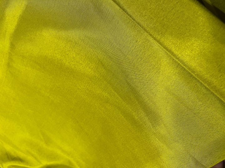 Silk%20Suit%20,%20Katan%20Silk%20suit%20for%20women,%20Pakistani%20Katan%20Silk%20-%20Image%205