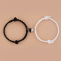 Carat Couple Bracelet Eye-catching Exquisite Magnetic Heart Couple Hand Chain. 