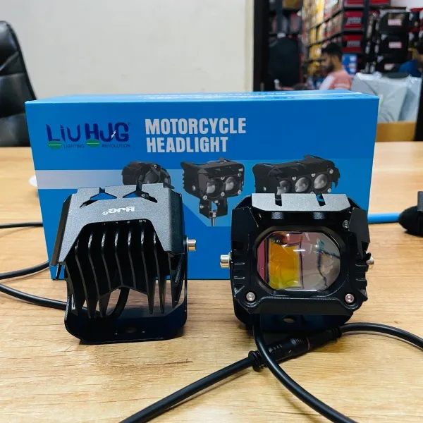 HJG%20Royal%20Piston%20Auxiliary%20yellow/white%20Fog%20Light%2040w%20Each%20with%20Smart%20LED%2012V%20with%20Universal%20Fit%20for%20all%20cars%20and%20bikes%20(HJG%20Original)%20-%20Image%204