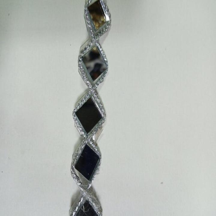 Hot fix silver colour mirror lace in square shape for sale in very reasonable price.