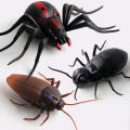 【BestGO】New and exotic remote control cockroach ant  toy electronic black widow spider benefit. 