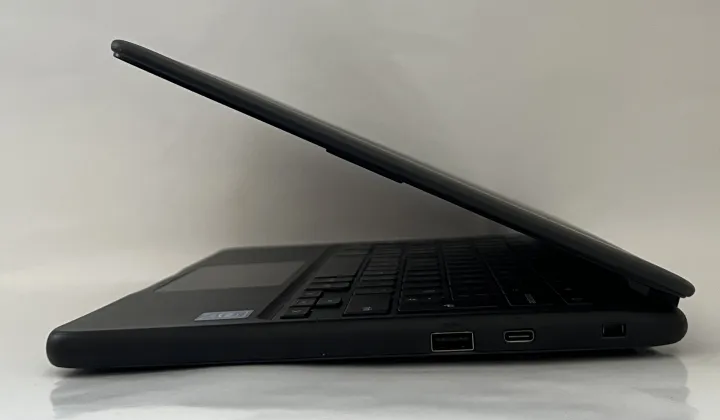 Dell%20Chromebook%203100%20Laptop%20%E2%80%93%20Pre-Installed%20Windows%2010%20%E2%80%93%204GB%20RAM,%2016GB%20Storage%20%E2%80%93%2011.6%20HD%20Screen%20%E2%80%93%20Rugged%20Body%20%E2%80%93%20Type-C%20Fast%20Port%20%E2%80%93%20Long%20Battery%20Life%20%E2%80%93%20Free%20Bag%20&%20Mouse%20%E2%80%93%20NEXTGEN%20TECHNOLOGIES%20-%20Image%204