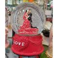Love Couple👫  Valentine Snow Globe. 