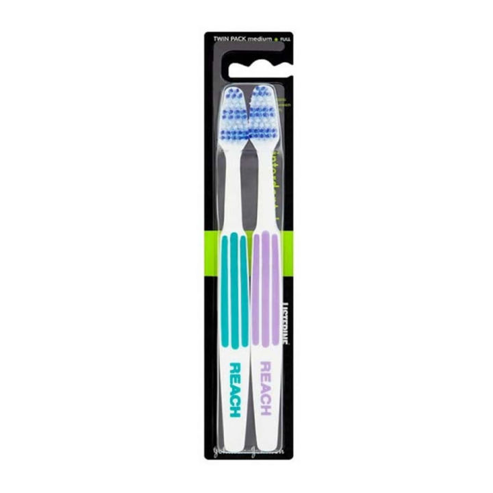 Reach Medium Toothbrush Twin Pack