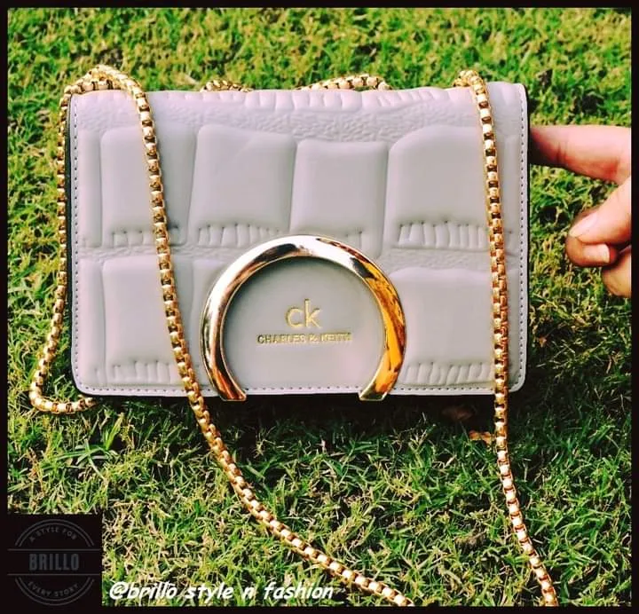 Designer%20Handbags%20for%20Girls,%20Women,%20Ladies,%20Tote%20Bag,%20Purse%20and%20Cross%20Shoulder%20Bag%20-%20Image%204