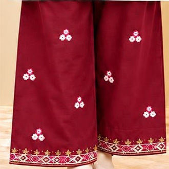 Bin%20Najeeb%20Women%E2%80%99s%20Embroidered%202%20Piece%20Suit%20%E2%80%93%20White%20&%20Maroon%20-%20Image%203