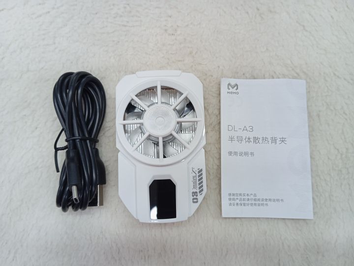 MEMO%20DL-A3%20Cooling%20fan%20for%20mobile%20phone.%20MEMO%20cooling%20fan%20for%20gaming%20-%20Image%202