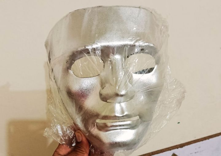 Faceless%20Hard%20Plastic%20Silver%20Mask%20%E2%80%93%20Full%20Face%20Costume%20Mask%20for%20Parties,%20Halloween,%20Cosplay%20&%20Stage%20Performances%20-%20Image%204