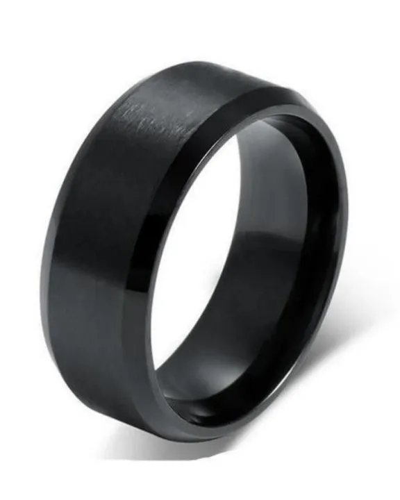 Black%20Titanium%20Stainless%20Steel%20Ring%20for%20Men%20-%20Image%202