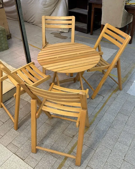 Wooden%20Foldable4%20Chair%201%20Table%20Set%20With%20Round%20Table%20-%20Image%203