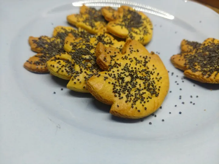 Kitty%20Gluten%20Free%20Poppy%20Seeds%20biscuits%20-%20Image%203