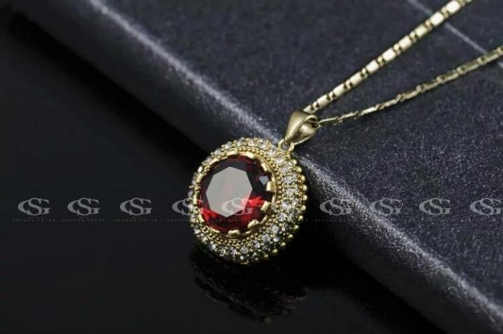 Antique%20Red%20Pendent%20-%20Image%203