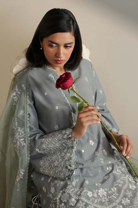 Cross%20Stitch%20AQUA%20REVERIE-3PC%20EMBROIDERED%20LAWN%20SUIT%20EXCLUSIVE%20SUITS%20For%20Women%20'1000000142232%20-%20Image%204