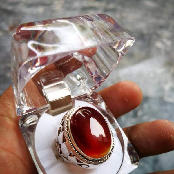 Rare%20Yemeni%20Aqeeq%20Ring%20Blood%20Red%20Yameni%20Akik%20Ring%20-%20Image%202