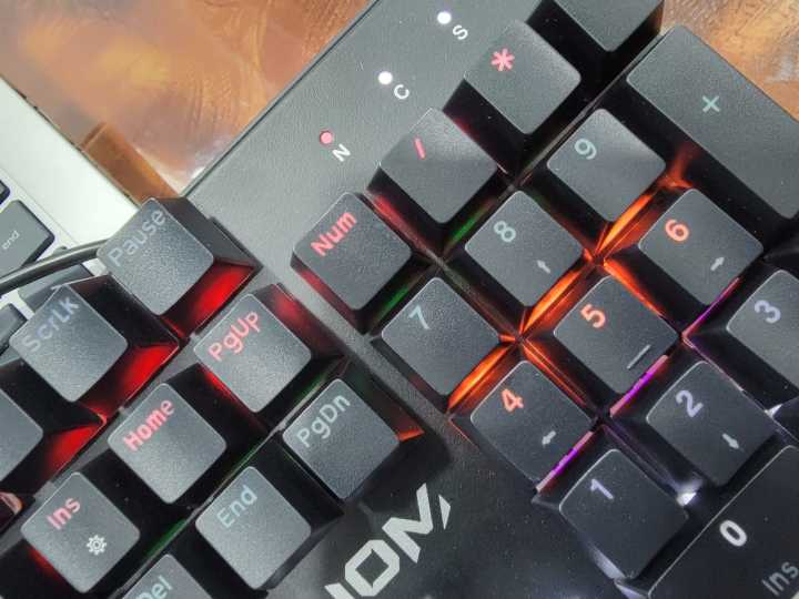LM1104%20Mechanical%20Wired%20Keyboard%20%E2%80%93%20104%20Keys%20Pro%20Gaming%20Keyboard%20with%20Rainbow%20Lights,%2020%20Color%20Modes,%20Anti-Ghosting%20-%20Image%206
