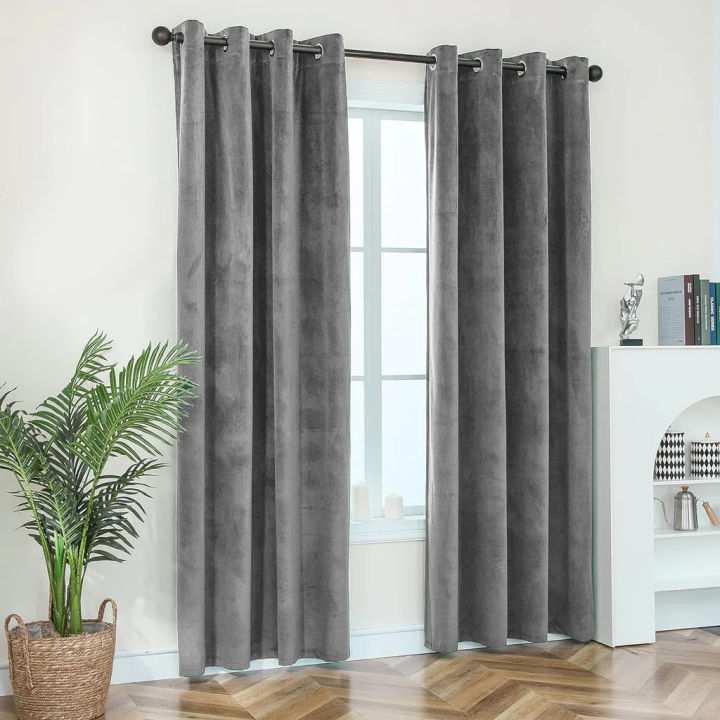 Plain%20Velvet%20Curtains%202%20PCs%20By%20Ayat%20Textile%20-%20Image%204