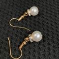 Hot Trendy High Quality Pearl Necklace With Tops. 