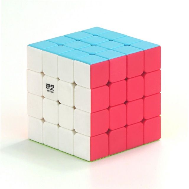 4x4 Qiyi Original Rubik Cube Stickerless and Bright - 4 by 4 Best Quality Speed Cube -  Large Magic Cube 4x4x4 - Fast Speed Puzzle Toys - Educational Toy to Improve Child's Concentration, responsiveness and Memory - Rubik's Cube