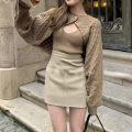 Slimming sweater vest two-piece set, niche temperament knitted suit for women. 