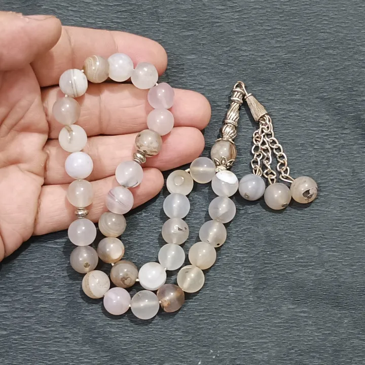 Natural%20unique%20design%20White%20Aqeeq%20Stone%20Tasbih%2033%20Beads%20Size%2010-mm%20%E2%80%93%20muslim%20Agate%20zikr%20prayer%20Tasbeeh%20-%20handmade%20Rosary%2010%20mm%20tasbi%20counter%20Stress%20Relaxation%20-%20Image%204