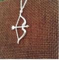 SanLan BOW and ARROW NECKLACE. 