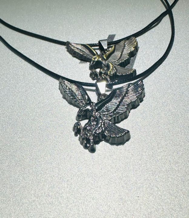 Eagle%20Necklace%20for%20boys%20and%20girls%20-%20Image%202