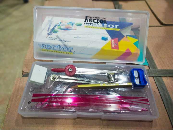 Vector%20Mathematical%20Set%20%E2%80%93%20Geometry%20Box%20-%20Image%203