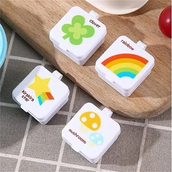 Set%20of%204%20Cots%20and%20Cuddles%20Small%20Sauce%20Holders%20for%20Bento%20Lunches%20%E2%80%93%20Fun%20Mushroom%20Print%20Lid%20%E2%80%93%20Perfect%20for%20Kids%E2%80%99%20Meals,%20Picnics,%20or%20Office%20Snacks%20-%20Image%204