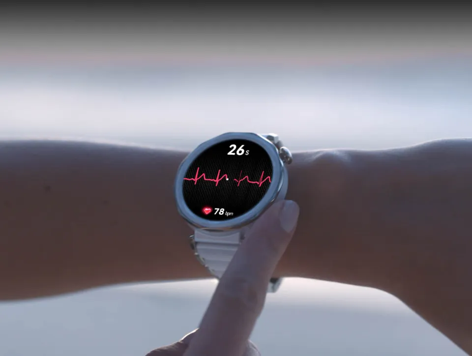 Huawei Watch GT5 Pro 46mm Smartwatch, Sharp-Edged Design, upto14 Days Battery Life, Pro-level Sports Watch, iOS & Android Compatible
