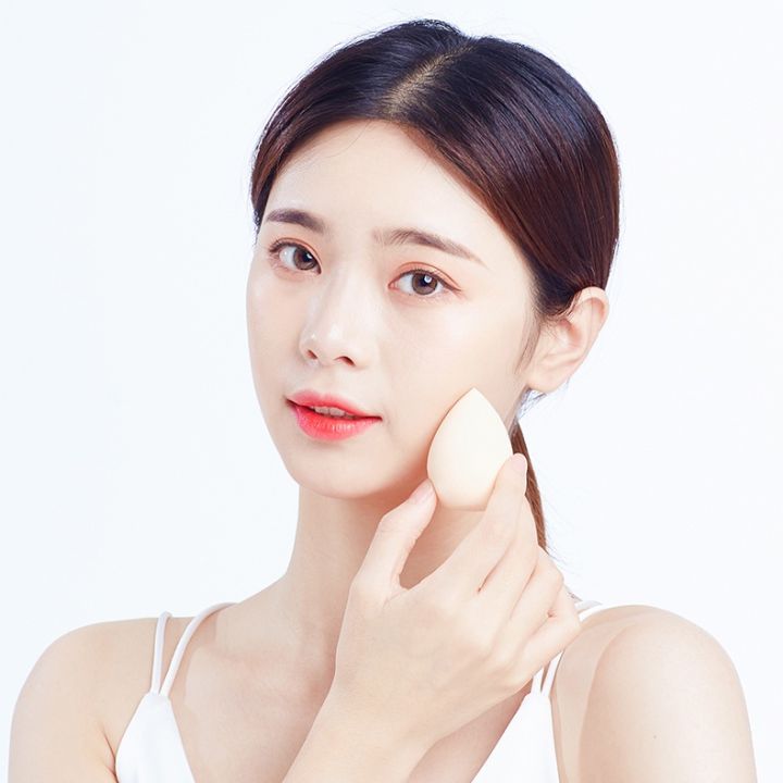 4%20PCS%20Makeup%20Sponge%20Blender%20Set,%20Professional%20Beauty%20Sponge%20Foundation%20Blending%20Blender%20with%20Egg%20Case%20Makeup%20Puff%20Flawless%20for%20Cream,%20Powder%20and%20Liquid%20-%20Image%208