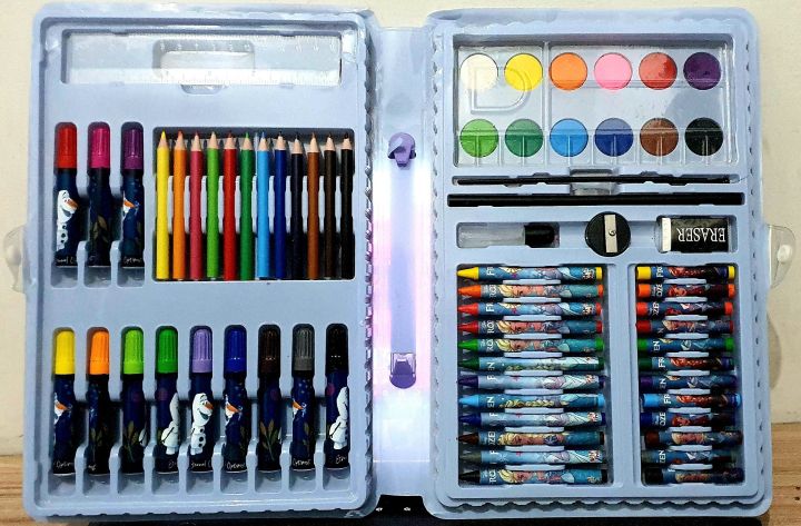Children%20Drawing%20Art%20Set%20with%20Pencils,%20Markers,%20Watercolor%20Set,%20and%20Supplies%20-%20Creative%20Stationery%20Kit%20-%20Image%208