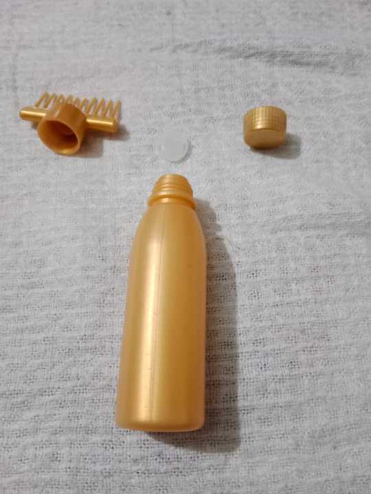 Best Professional Hair Oil Comb Applicator bottle with Extra Sealing Cape,Root Comb Applicator for Hair Coloring, Shampoo, Oiling, Dye and Scalp treatment for Salon and Family (150 ML)