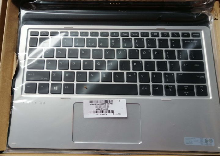 Hp%20Elite%20X2%201012%20G1%20G2%20Detachable%20keyboard%20-%20Image%203