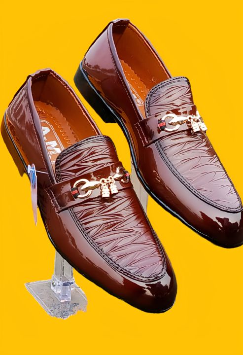 Stylish Men's Pump Shoes: Comfortable Steps: Soft Inner Men's Pump - Main Image