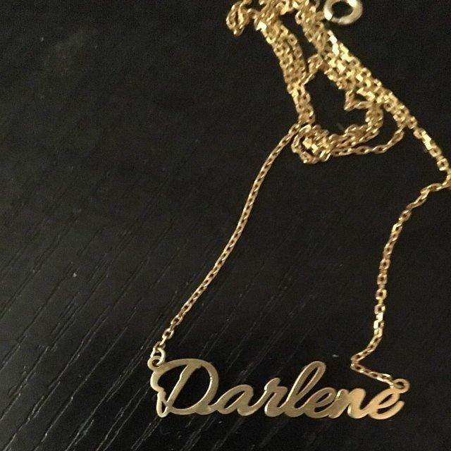 Personalized%20Gift%2018K%20Gold%20Plated%20Name%20Necklace%20-%20Image%204