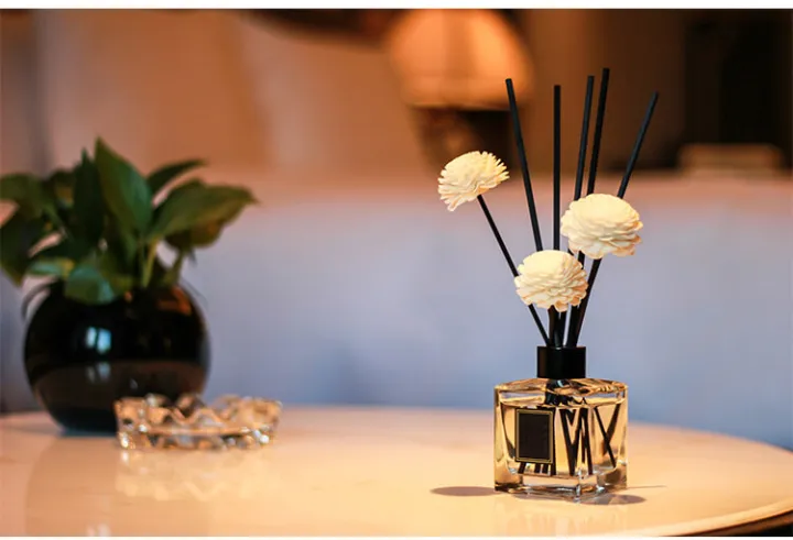 Air%20Freshener%20Flower%20Reed%20Diffuser%20Set%20Lavendar:%20Scent%20Sticks%20&%20Sola%20Flowers%20Included%20Scented%20Liquid%20Fragrance%20Oil%20Room%20Diffusers%20for%20Home%20or%20Bathroom%20or%20Bedroom%20Made%20with%20Fresh%20Scent%20Premium%20Essential%20Oils%20120ml%20-%20Image%204