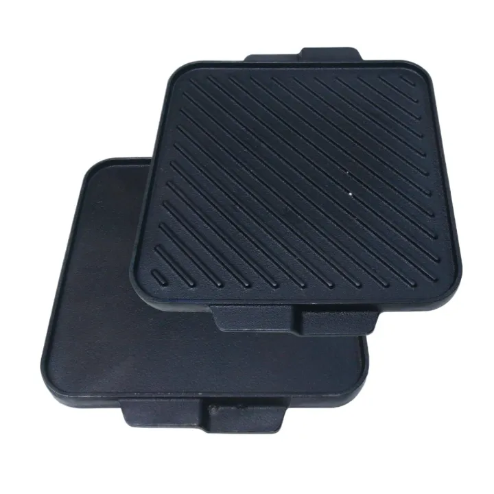 Cast%20Iron%20Single%20Burner%20Reversible%20Grill%20Griddle%2010.5"%20with%20wood%20base,%20%20Naturally%20Non%20Stick,%20Krucible%20Kitchen%20-%20Image%203