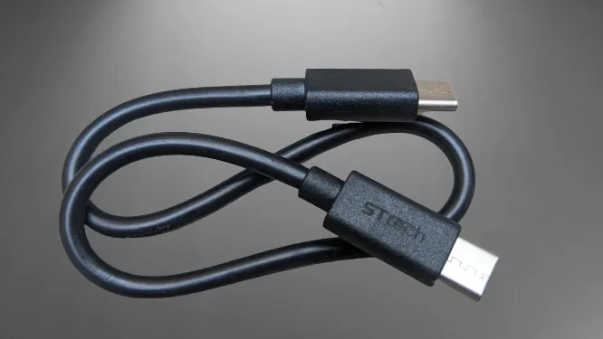 Type%20C%20to%20Type%20C%20(Both%20Ends%20are%20USB-C)%20Charge%20Cable%20Cord%20Wire%20for%20Power%20Banks%20(30CM)%20-%20Image%202