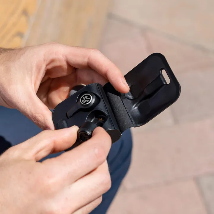 JLab%20JBuds%20Air%20Executive%20True%20Wireless%20Earbuds,%20Bluetooth%20Wireless%20Headphones%20and%20USB%20Charging%20Case%20with%20C3%20Calling%20Dual%20Microphones,%20IP55%20Sweat%20Resistance%20and%20Custom%20EQ3%20Sound,%20White%20-%20Image%207