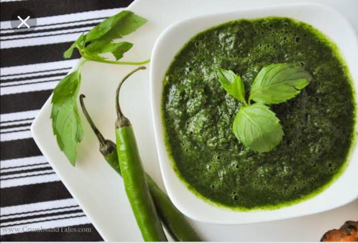 Coriander%20and%20mint%20chatni%20-%20Image%205